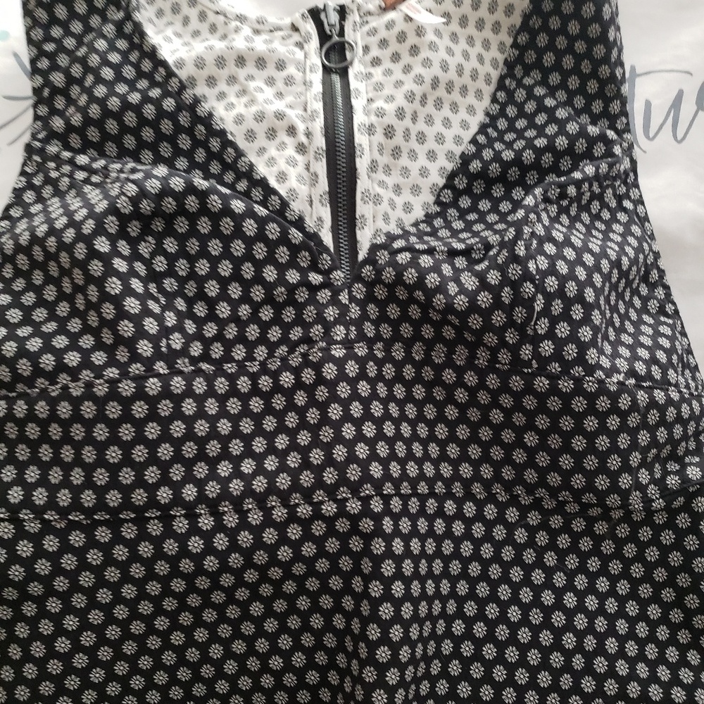 FREE PEOPLE black and white short tank